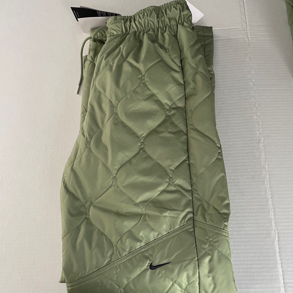 NWT Nike XS Sportswear Women's Essential Quilted High-Waisted OpenHem Pants - Picture 5 of 11